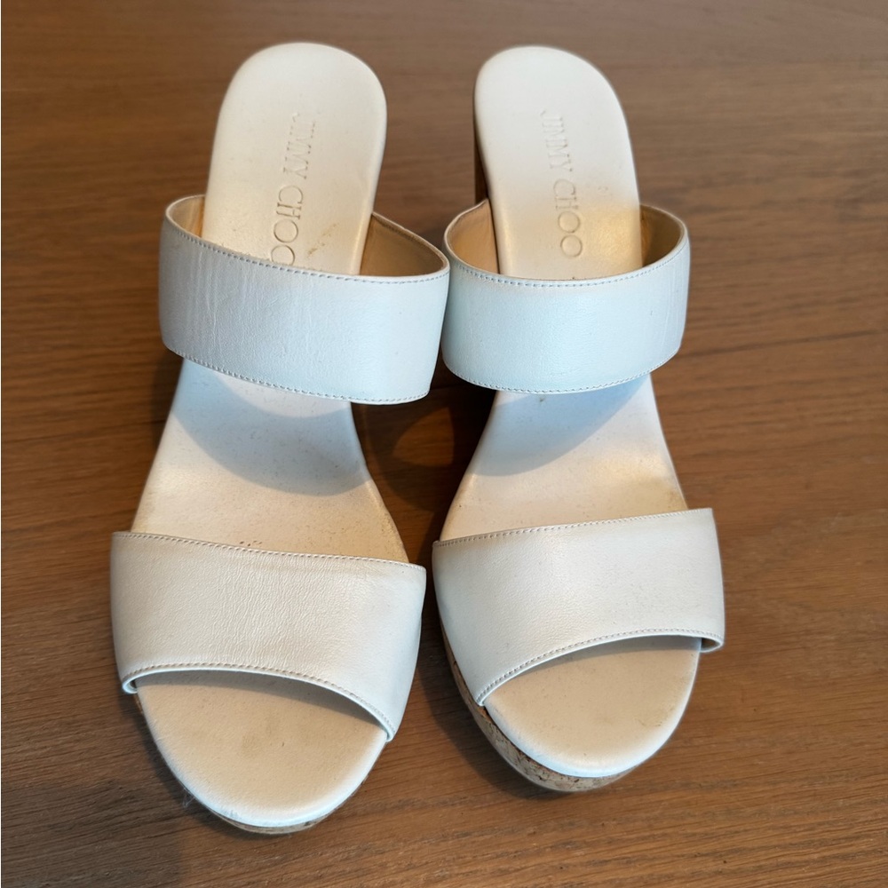 Wedge Sandal from jimmy Choo size 40
Made in Spain.
